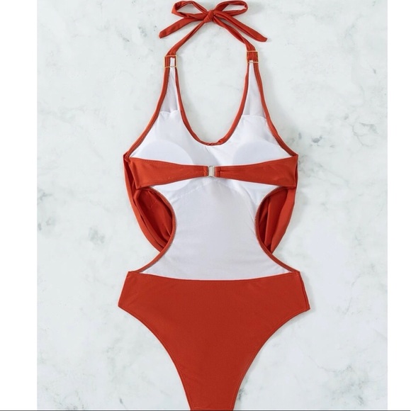 Cowl Neckline One Piece Swimsuit - Picture 3 of 3